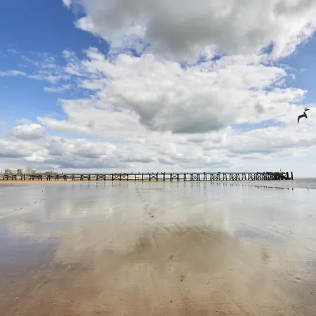 Prázdninový dům Maison Familiale A Saint-jean-de-monts, Piscine Commune, Parking Prive - Fr-1-323-377 *