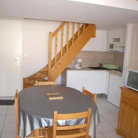 Maison Familiale A Saint-jean-de-monts, Piscine Commune, Parking Prive - Fr-1-323-377 Prázdninový dům